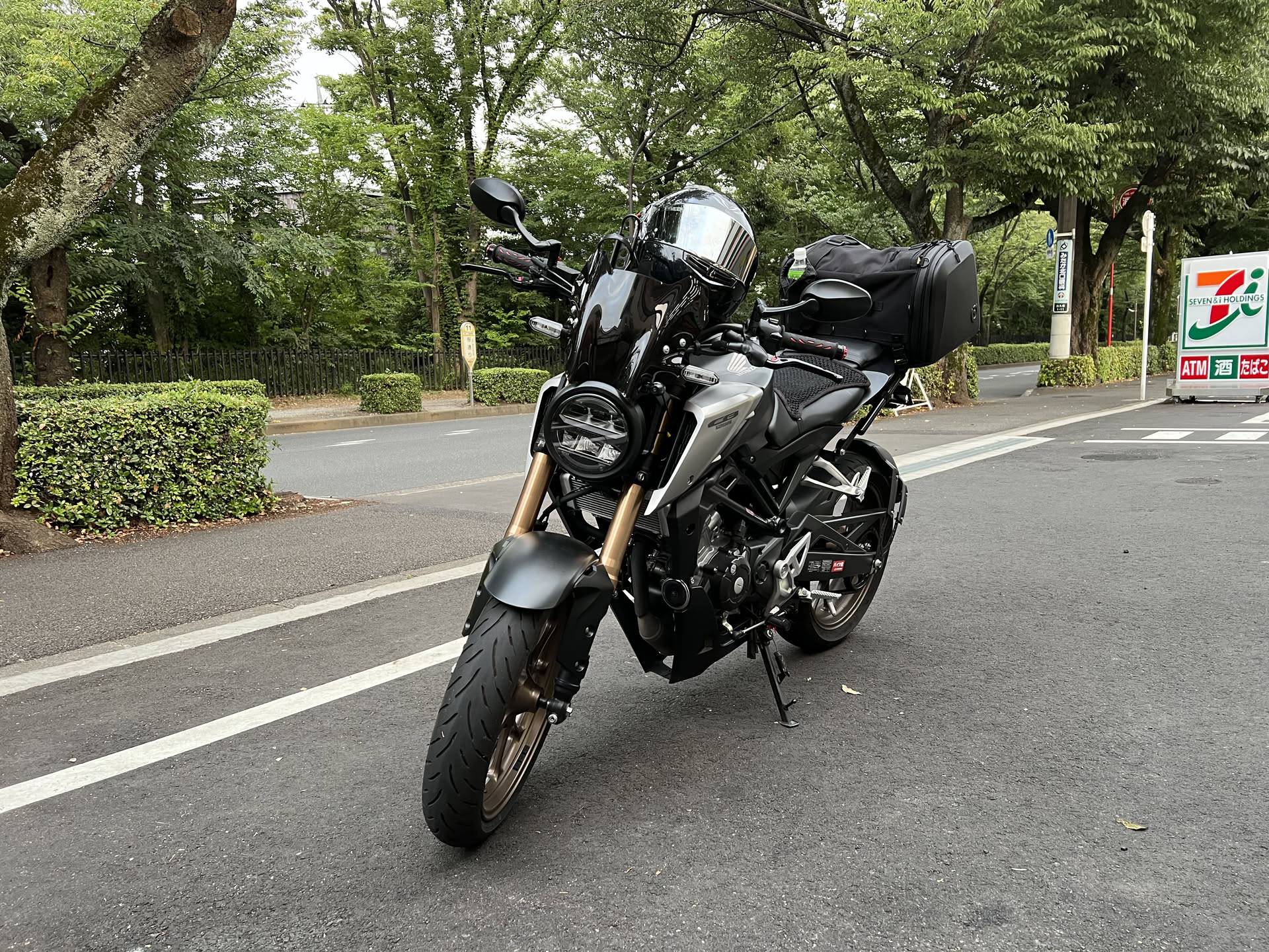 CB125R